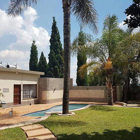 Private Apartments & Biz Stays Pretoria-Noord Zewnętrze zdjęcie