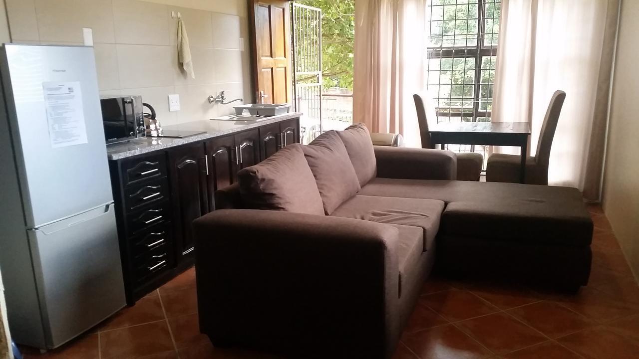 Private Apartments & Biz Stays Pretoria-Noord Zewnętrze zdjęcie