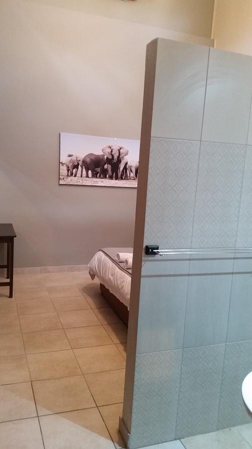 Private Apartments & Biz Stays Pretoria-Noord Zewnętrze zdjęcie