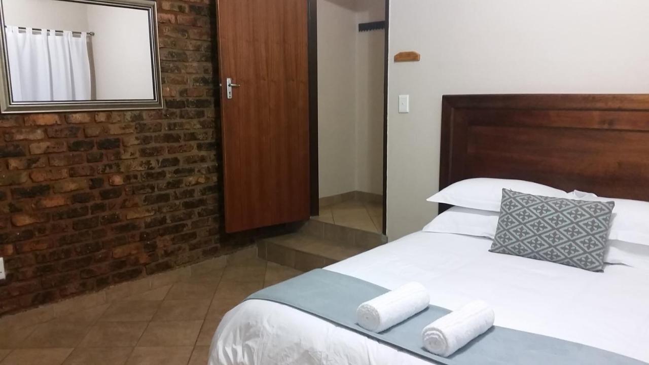 Private Apartments & Biz Stays Pretoria-Noord Zewnętrze zdjęcie